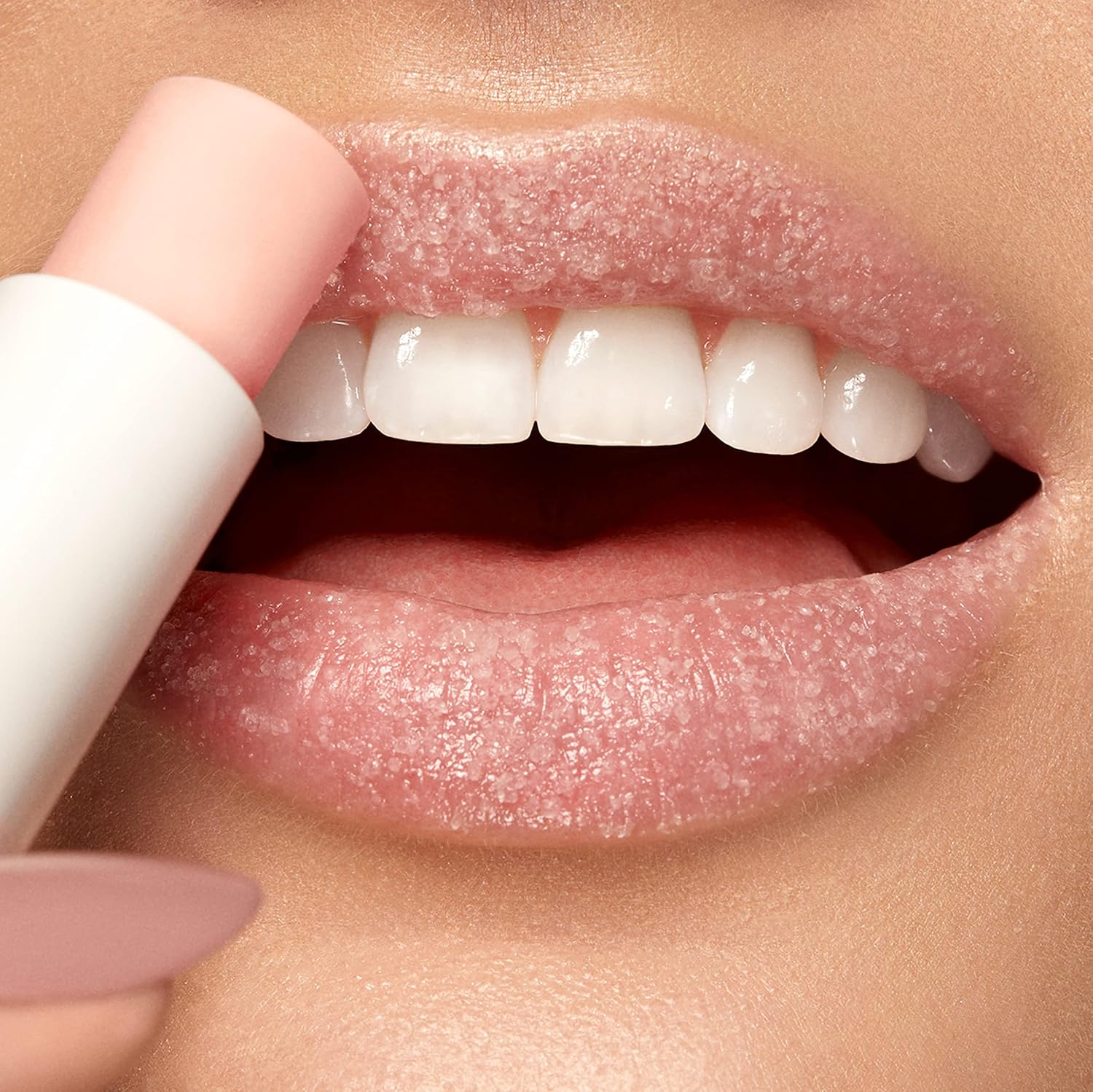 KIKO Milano Perfect Lips Caring Set – Lip Scrub & Lip Plumping Cream