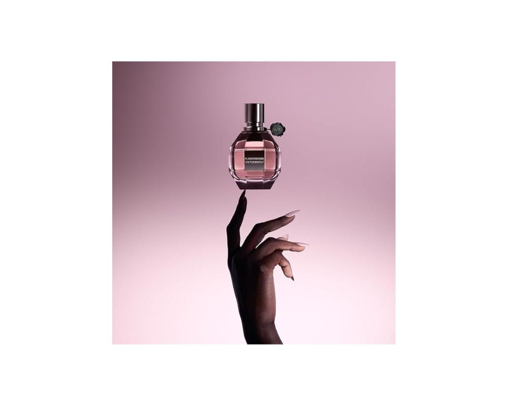Viktor & Rolf Ladies Flowerbomb EDP Spray: A Fragrance Explosion of Floral Elegance - YesMegastore