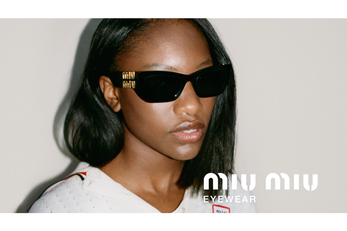 Miu Miu 0MU 09WS 1AB5S0  Black Sunglasses
